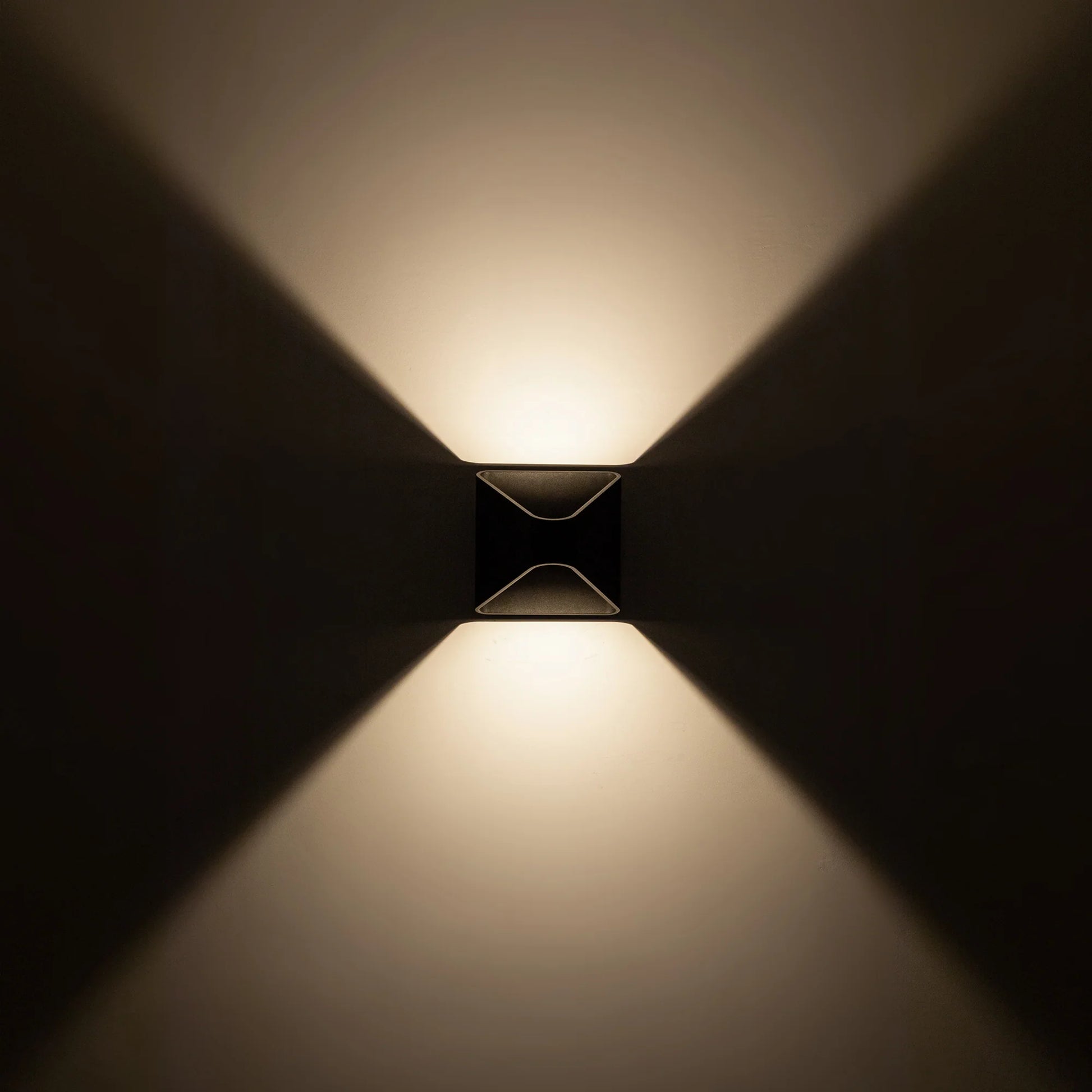Ellis 6-in Exterior Wall Sconce - LC Design Co. Shoppe