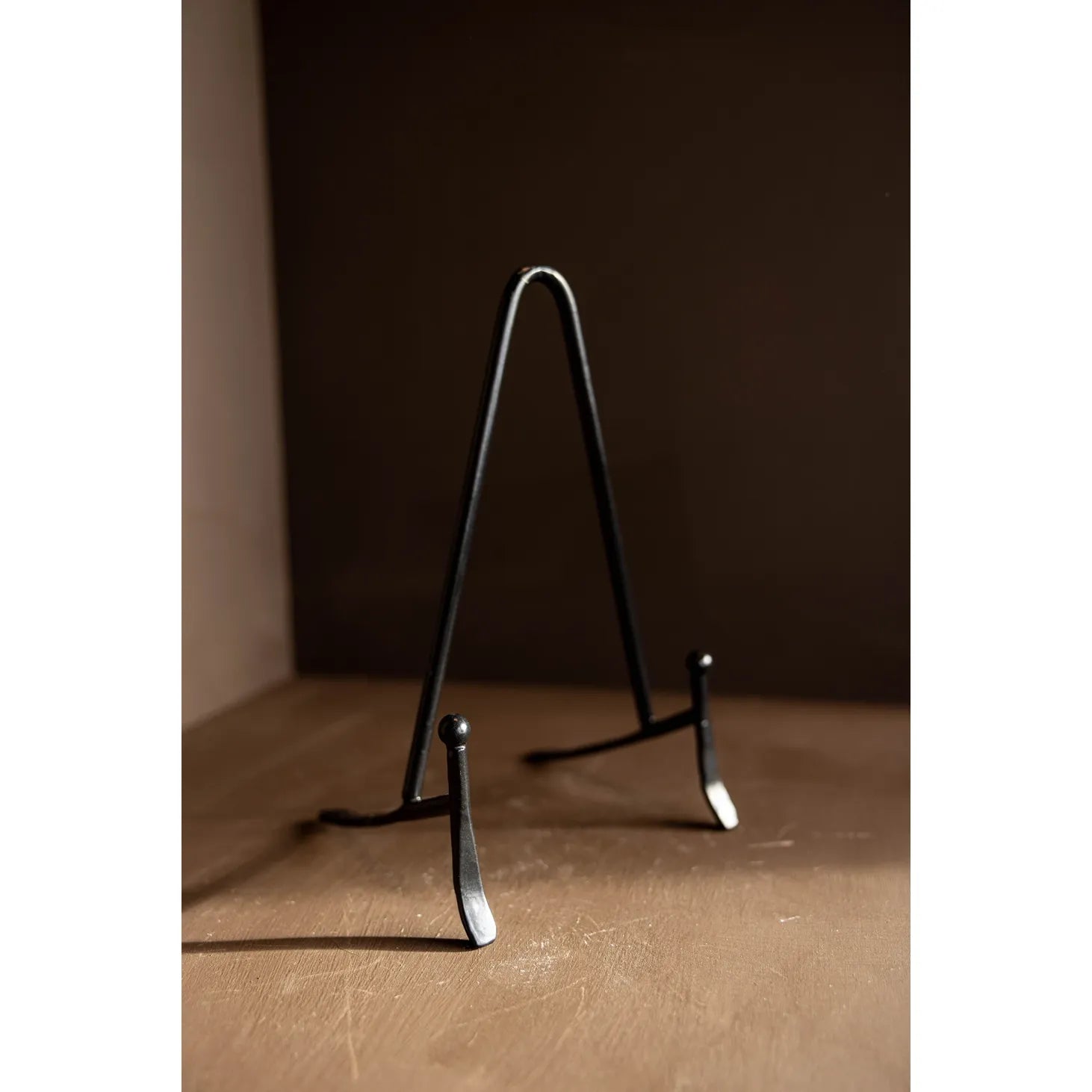 Iron Tabletop Easel - LC Design Co. Shoppe
