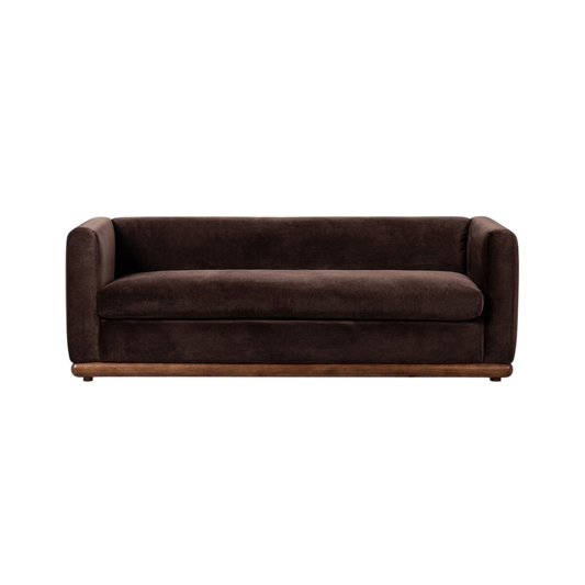 Elizabeths Sofa